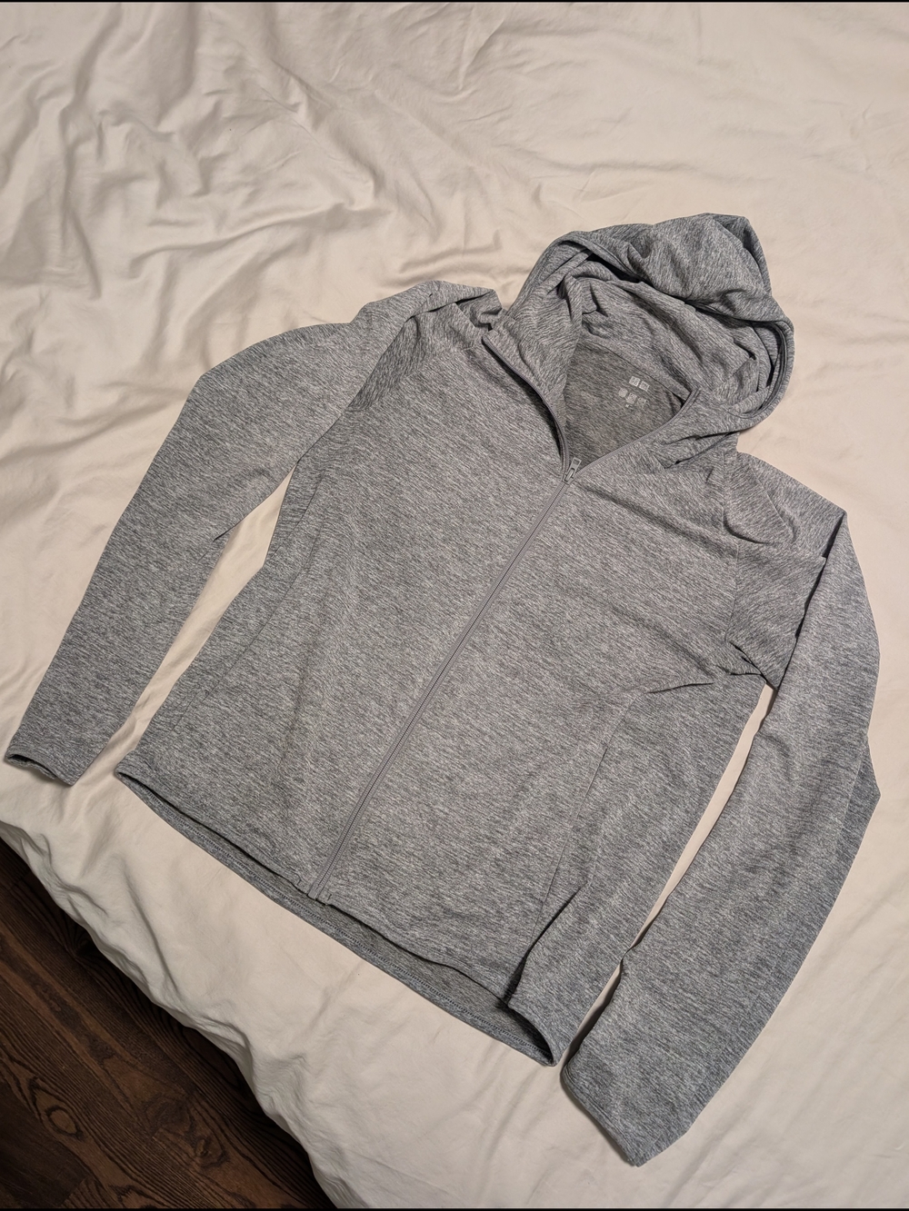 Uniqlo Gray Sweater